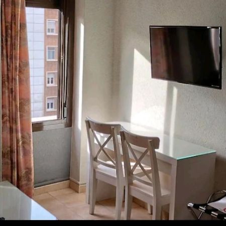 Apartamento Triana, 5 Mins Centro Sevilla Eksteriør bilde