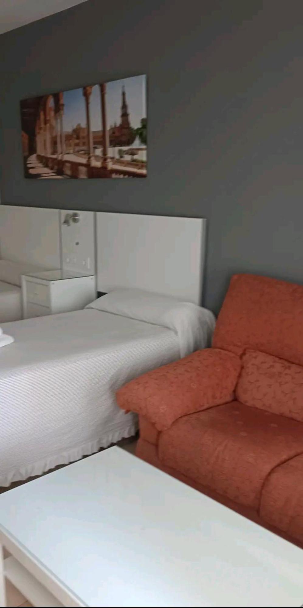 Apartamento Triana, 5 Mins Centro Sevilla Eksteriør bilde