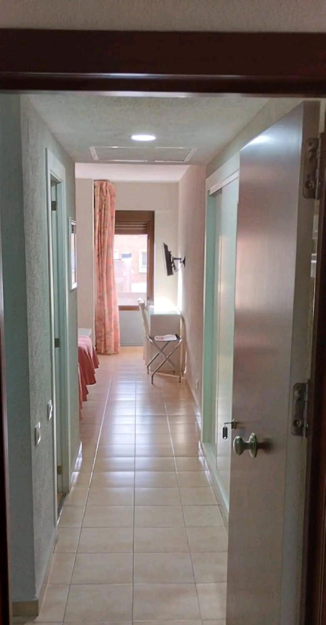 Apartamento Triana, 5 Mins Centro Sevilla Eksteriør bilde